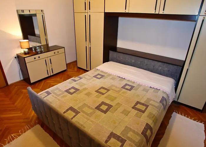 Tonkica Apartment *